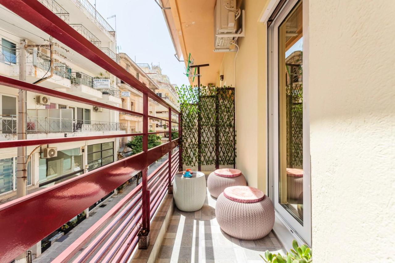 Cuckoo'S Nest - Kalamata City Centre Luxury Luaran gambar